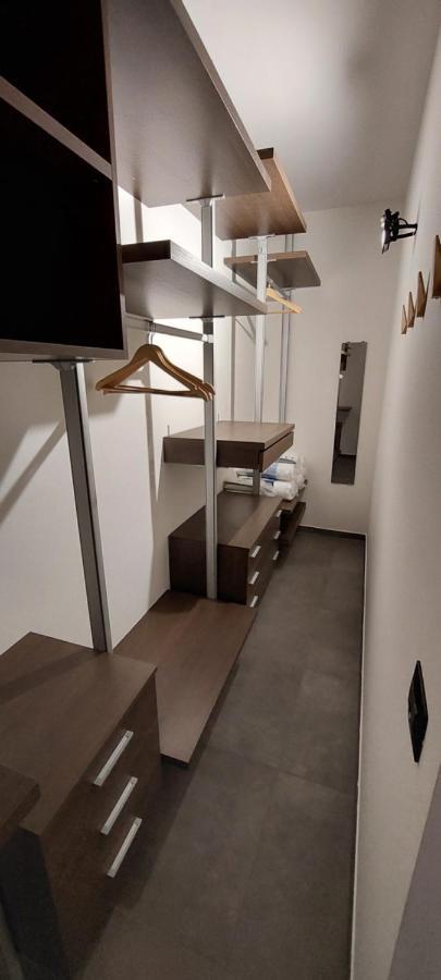 Enchanted Como Lake - City Apartment By Rent All كومو المظهر الخارجي الصورة